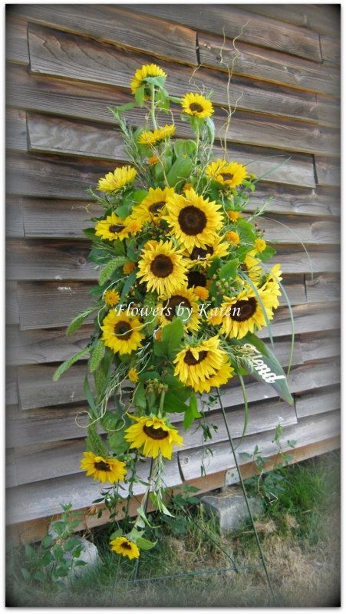 Sunflower Standing Spray